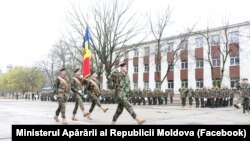 Soldați din cadrul brigăzii de infanterie motorizată „Ștefan cel Mare”/