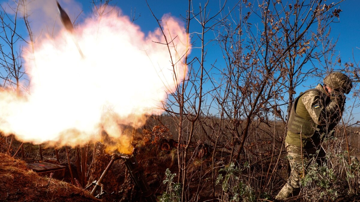 On The Hunt: Ukrainian Mortar Unit Targets Russian Forces Near Bakhmut