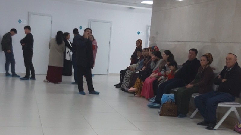 Türkmenistanda ýiti dümew alamatly keselçilik ýaýraýar, ölüm hadysalarynyň bardygy aýdylýar