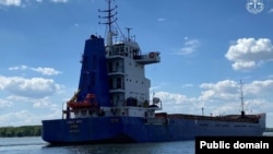 Судно USKO MFU под флагом Камеруна