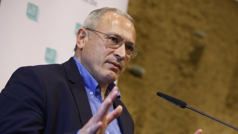 Росія включила політемігрантів Ходорковського і Гудкова до списку «екстремістів і терористів»