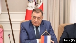 Dodik je rekao da najavljeni zakon "predviđa ustavno pozicioniranje RS"