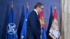 Ivana Stradner iz Fondacije za odbranu demokratije smatra da predsednik Aleksandar Vučić ne namerava da Srbiju približi NATO i da balansira između Rusije, Kine i Zapada. Na slici Vučić pred konferenciju za novinare sa šefom NATO-a Jensom Stoltenbergom, 21. novembar 2023.