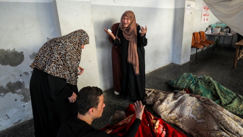 U napadima Izraela ubijena 24 Palestinca, među žrtvama članovi porodice vođe Hamasa
