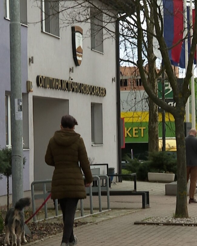 Građani o potezima Dodika: Puno priče, a od čega će se živjeti?