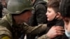 «Росія має бути за колючим дротом»: мама дитини, що потрапила в оскароносний фільм про Маріуполь