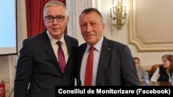 Gabriel Botnariu alături de Paul Stănescu, unul din cei mai influenți lideri ai PSD și vicepreședinte al Biroului Permanent al Senatului, la un eveniment din decembrie 2022.