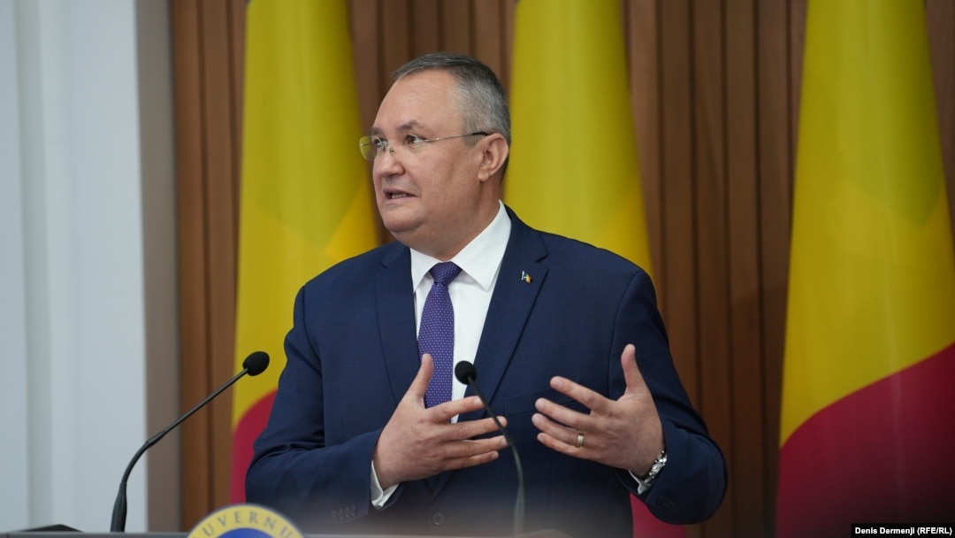 Premierul Nicolae Ciucă a recunoscut că, prin amendamentele aduse proiectului de lege privind pensiile de serviciu, au fost corectate o serie de „inechități” pentru ca, astfel, România să beneficieze de fondurile europene disponibile prin PNRR.
