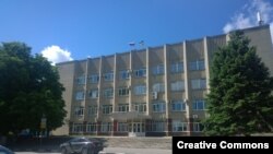 Здание администрации Азовского района