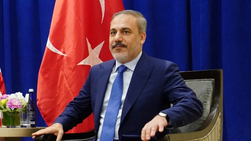 وزیر خارجه ترکیه در مورد جنگ غزه با مقامات عربستان سعودی گفتگو میکند 