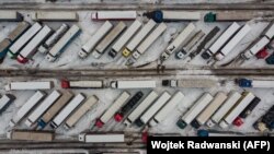 Раніше польські перевізники відновили страйк на пункті перетину польсько-українського кордону «Дорогуськ – Ягодин». До них також долучилися польські фермери (ілюстраційне фото)