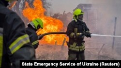 Рятувальники борються з пожежею на Одещині, фото ілюстративне