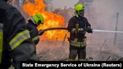 За даними ДСНС, війська РФ поцілили в аграрне підприємство – вибуховою хвилею пошкоджені житлові будинки та соціальні об’єкти. Фото архівне 