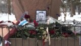 Central Asia Cracks Down On Navalny Memorials