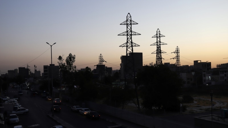 اعلام تعطیلی ادارات تهران در پی رکوردشکنی جدید تقاضای برق