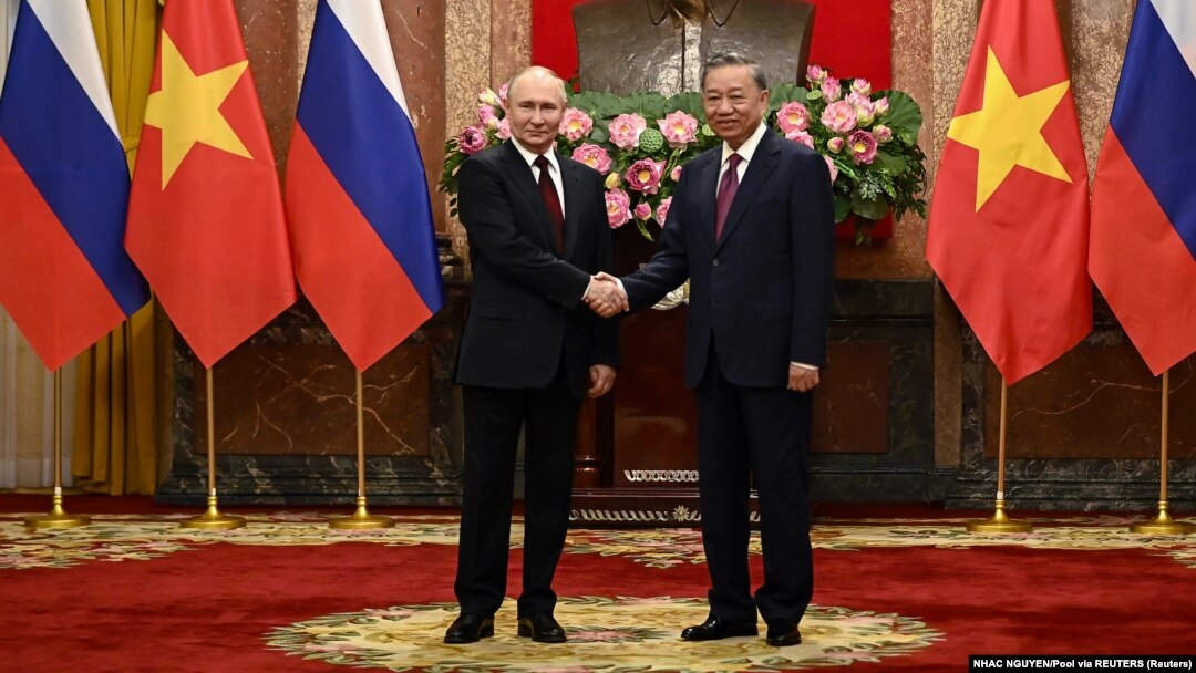 Владимир Путин и ген. То Лам в Ханой, 20 юни 2024 г.