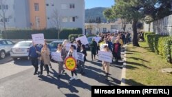 Protesna šetnja budžetskih korisnika u Mostaru, 20. februara 2024. 