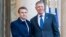 Președintele Klaus Iohannis se află la Paris la o întâlnire de lucru inițiată de președintele Franței. 