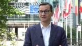 Експрем'єр Польщі про Трампа, Путіна, підштовхування України до переговорів і уроки з кризи у відносинах (відео)