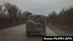 Українські військові в околицях Часового Яру на Донеччині, фото ілюстративне