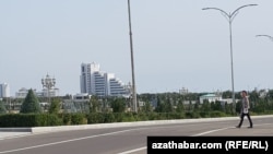 "Awaza" görnüşi. Bezeg suraty