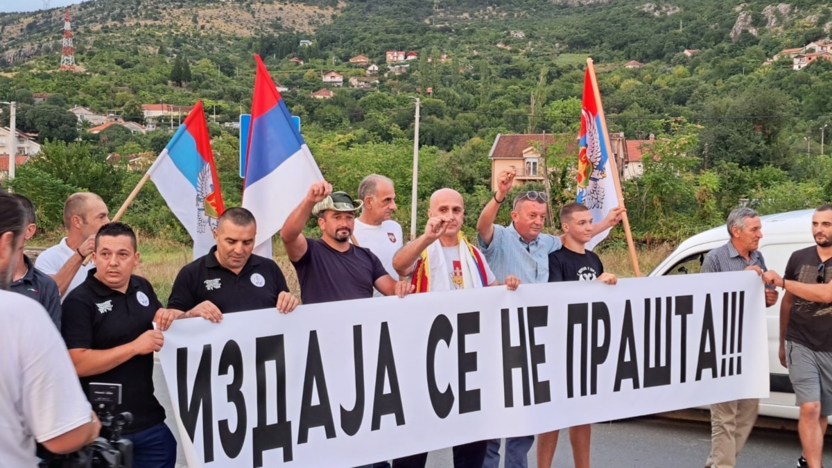 Protesti U Više Crnogorskih Gradova Povodom Najavljene Vlade Milojka ...