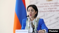 Ermənistanın təhsil naziri Janna Andreasyan