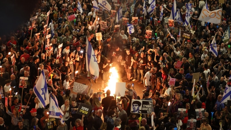Porodice talaca pozivaju Izraelce da pojačaju pritisak na Netanjahua