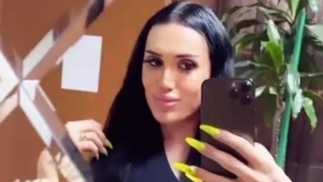 Сексуалды жігіттің есегі