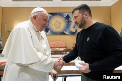 Volodimir Zelenski și Papa Francisc s-au întâlnit sâmbătă, la Vatican.