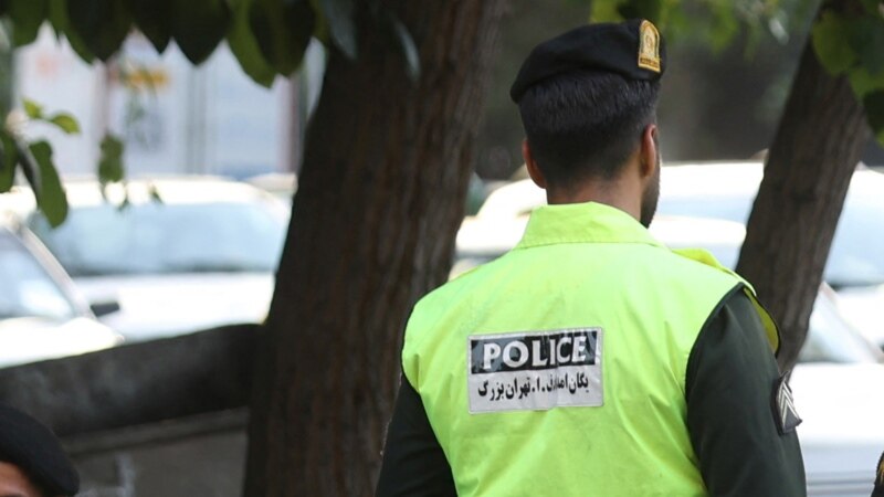 Иранда согушкерлер төрт полиция кызматкерин атып өлтүрдү