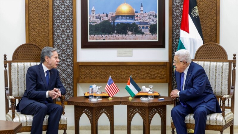 ادامه سفر منطقه‌ای بلینکن در خاورمیانه؛ وزیر خارجه آمریکا با محمود عباس دیدار کرد