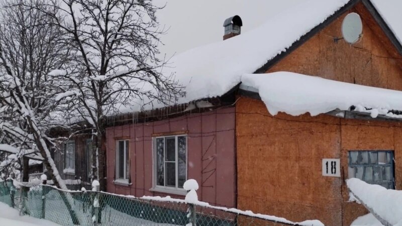 В Карелии власти отчитались о выдаче жилья матери погибшего срочника снимком чужого дома
