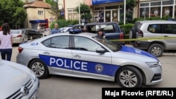 Косовската полиција во полициска акција во северна Митровица.
