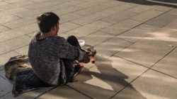 Diňle: Ahalyň bazarlarynda dilegçi çagalar köpelýär, polisiýanyň kowmagy netije bermeýär