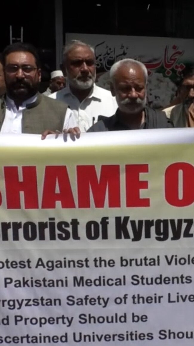 Parents Of Pakistani Students Protest After Mob Attack On Foreigners In Kyrgyzstan