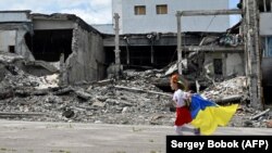 Разрушенное здание культурного центра, Харьковская область
