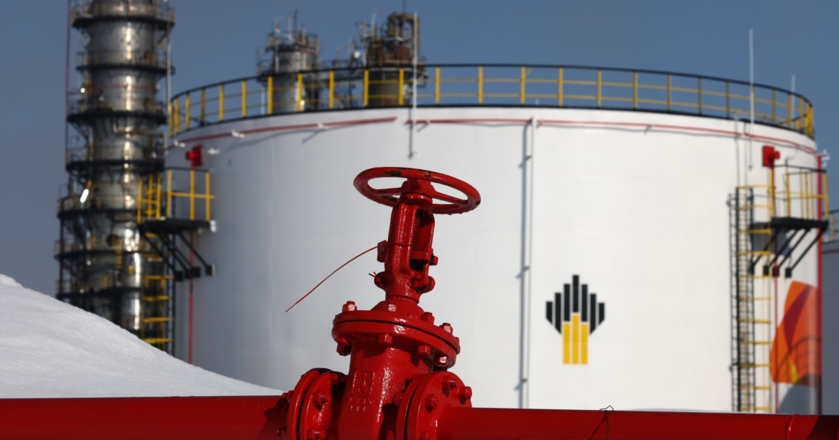 უკრაინამ დაადასტურა დარტყმა სიზრანის ნავთობგადამამუშავებელ ქარხანაზე