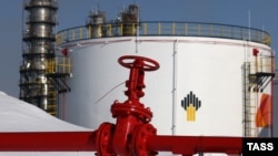 რუსულ კომპანია „როსნეფტს“ სამარის ოლქში რამდენიმე ნავთობგადამამუშავებელი ქარხანა აქვს (საილუსტრაციო ფოტო)