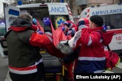 Atacurile Rusiei asupra Ucrainei continuă. În dimineața de marți, un nou atac cu rachete asupra Kievului și Harkovului a ucis cinci oameni și rănit alți 40.