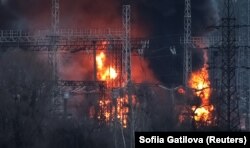 Пожар на энергообъекте Харькова, возникший в результате российского ракетного удара. 22 марта 2024 года