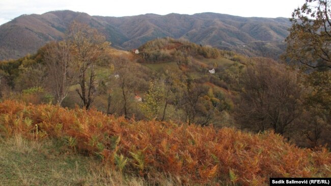 Prazno selo Bajramovići u okolini Srebrenice.