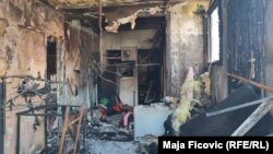 Dëmet e shkaktuara nga zjarri në lokalin e Natasha Tomaniqit në Zveçan. 8 mars 2024. 