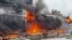 Від початку 2024 року російські НПЗ регулярно зазнають атак українських безпілотників (на фото – гасіння пожежі на території Клінцевської нафтобази, Брянська область, РФ, 19 січня 2024 року)
