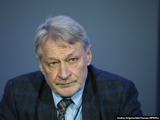 Дмитрий Орешкин