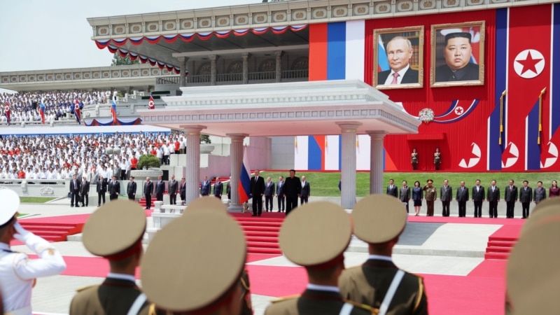 Путешествие на машине времени. Блогеры о визите Путина в Северную Корею