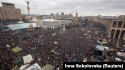 Masovni protest u centru Kijeva koji su dobili naziv Majdan, 8. decembar 2013.