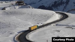 გზა გუდაურში