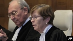Președintele CJI, Joan Donoghue, a condus sesiunea Curții Internaționale de Justiție de la Haga. 26 ianuarie 2024.