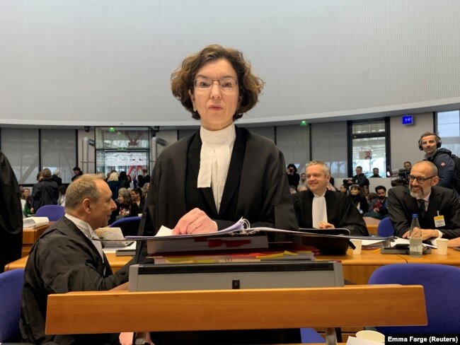 Advokatica udruženja žena iz Švicarske Jessica Simor uoči obraćanja sudijama Evropskog suda za ljudska prava u Strazburu, Francuska, 29. marta 2023.